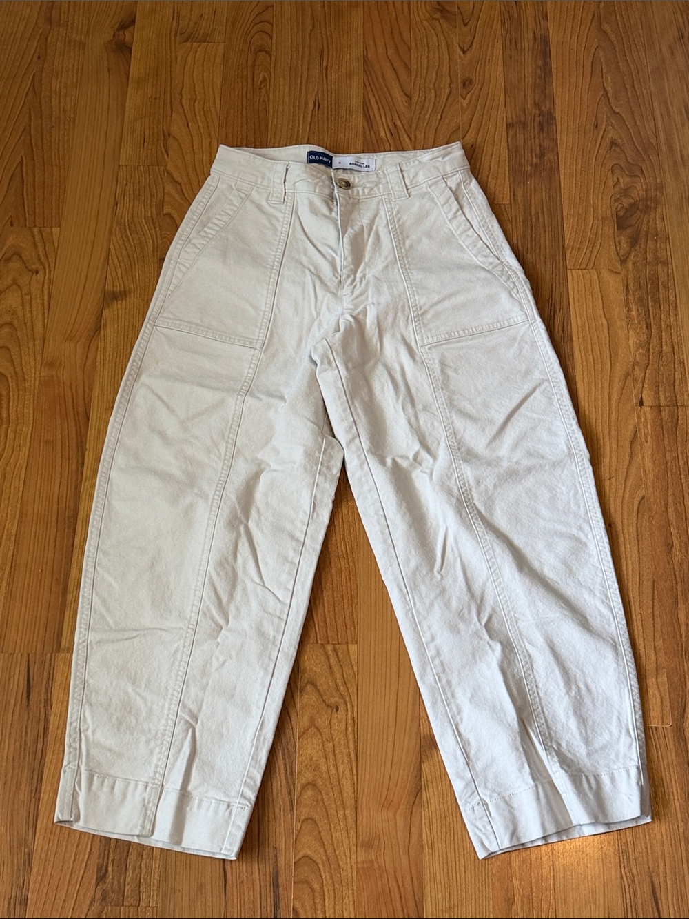 Old Navy High-Rise Utility Barrel Leg Jeans in Cream